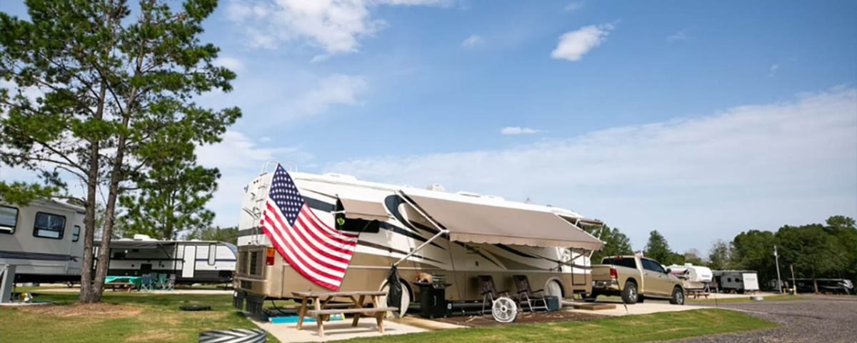 Long-term RV campers settled in at The Oaks Family RV Park in Andalusia Alabama